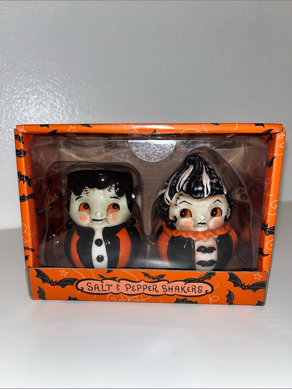 Johanna Parker Vintage Style Vampire Halloween Salt & Pepper Set